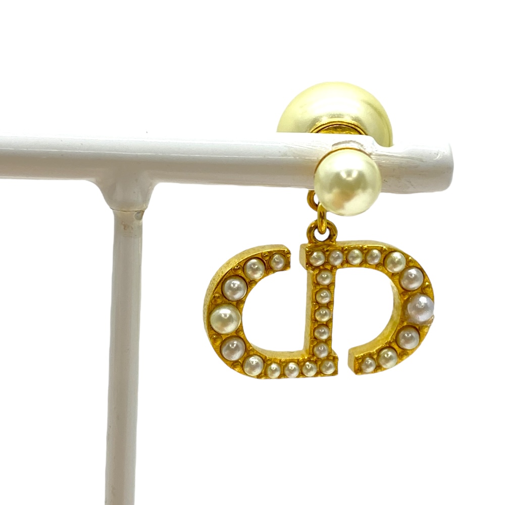 現行 ディオール トライバル ピアス アクセサリー ジュエリー 小物 ロゴ 片耳 GP レジンパール ゴールド Christian Dior 洗練 上品 定番