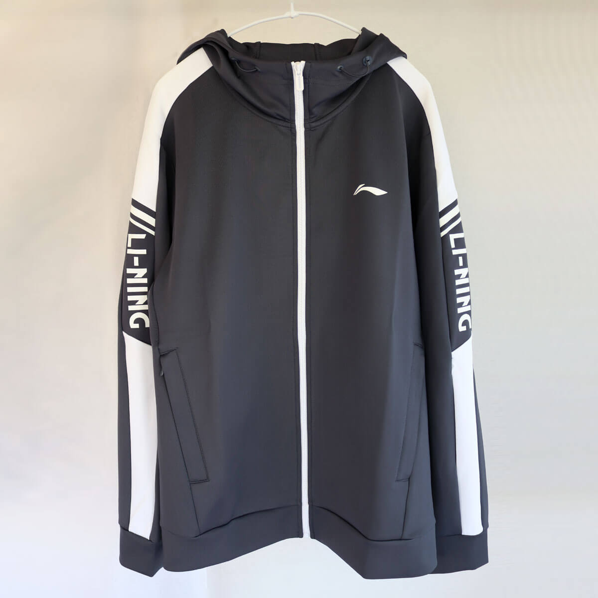 LI-NING AWDR459 ウォームアップジャケット ウェア(ユニ/メンズ