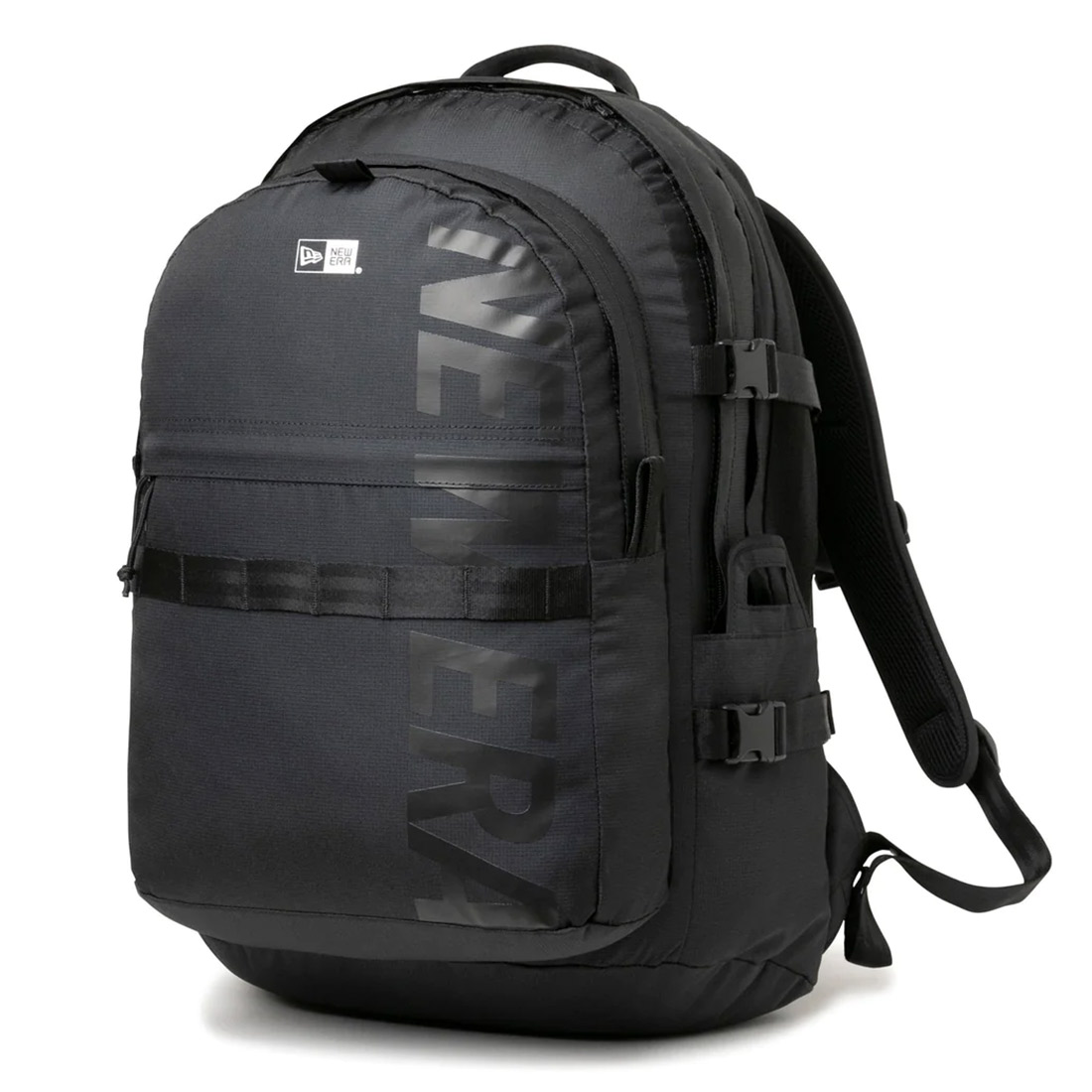 リュック 大容量 NEWERA ニューエラ リュックサック メンズ レディース ユニセックス リュック 通学 通勤 35L 軽量 軽い 黒 ブラック シンプル ブランド おしゃれ バックパック 鞄 カバン 男性 女性 男女兼用 丈夫 頑丈 鞄 A4 中学生 高校生 遠征 2泊 3泊 かっこいい 防災