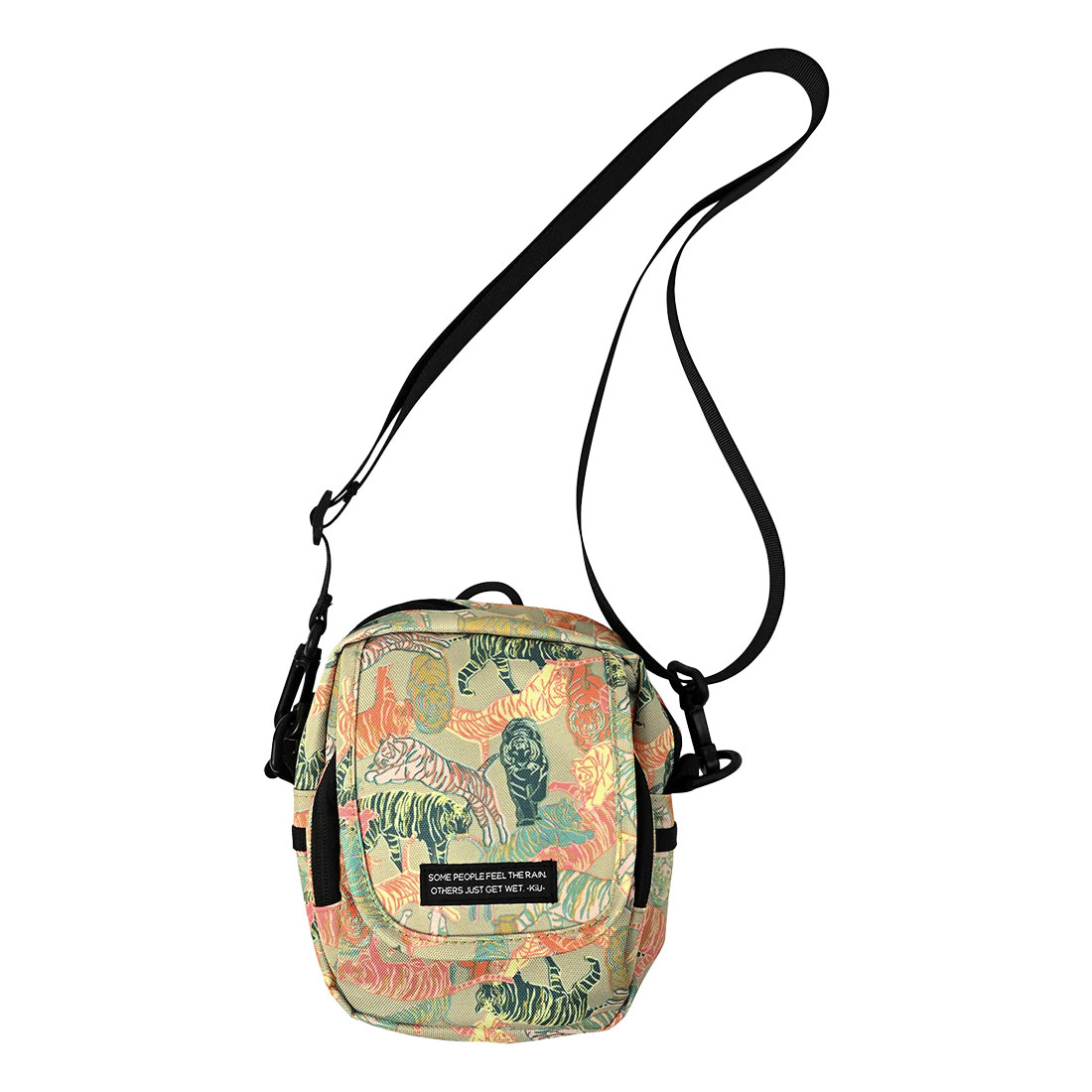 ショルダーバッグ kiu キウ K437 スマホポーチ レディース メンズ 斜めがけバッグ 大人 軽量 小さめ 撥水 防水 ミニショルダーバッグ 縦型 ミニバッグ ウエストポーチ かばん おしゃれ かわいい 目立つ 黒 ブラック 総柄 レオパード 迷彩 花柄 旅行 ライブ フェス アウトドア