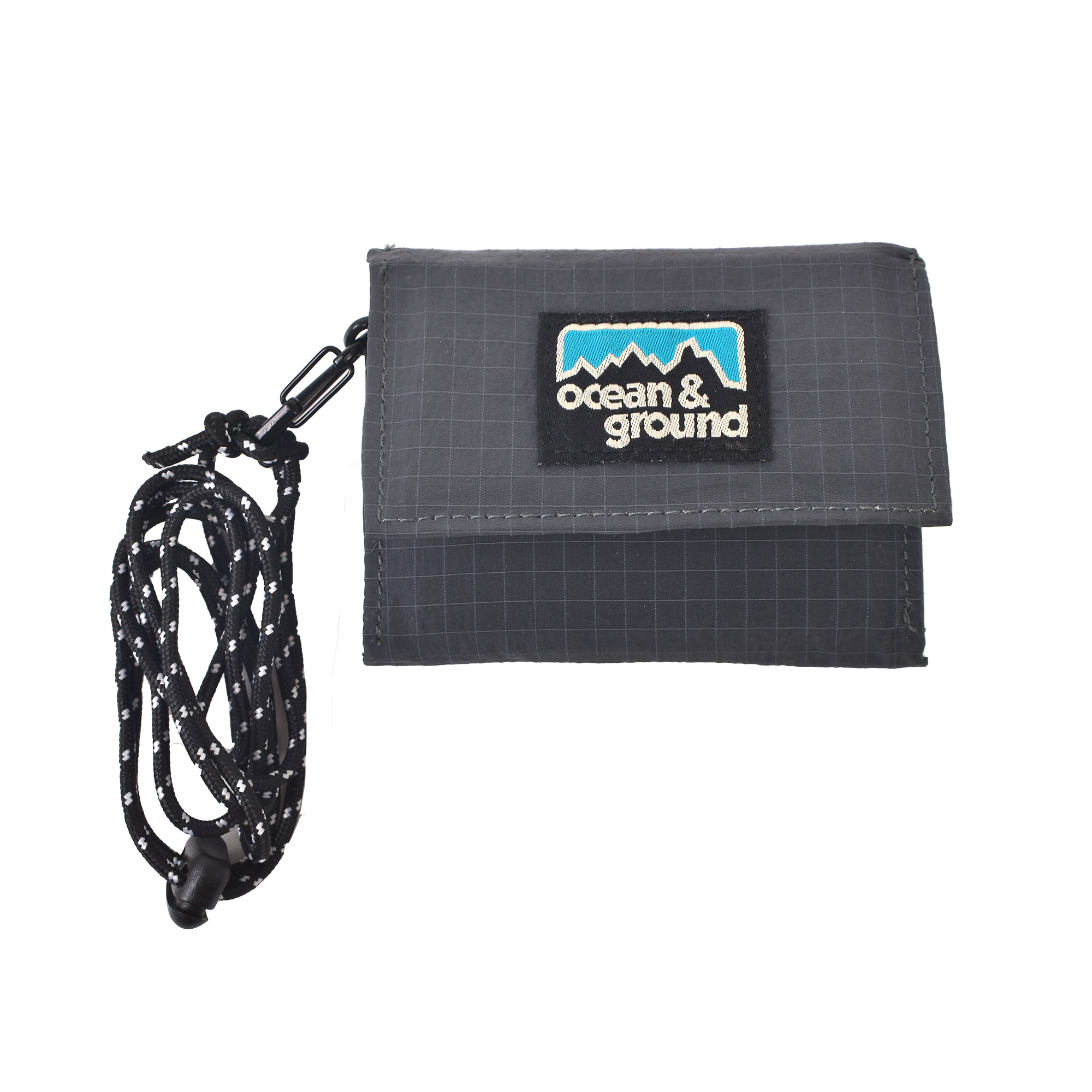 財布 三つ折り ネックウォレット OCEAN＆GROUND オーシャンアンドグラウンド キッズ 子供 小学生 男の子 女の子 ジュニア ナイロン ストラップ付き 小さい コンパクト かわいい 軽い 撥水 小銭入れ コインケース 黒 ブラック 青 ブルー グレー カーキ オリーブ グリーン
